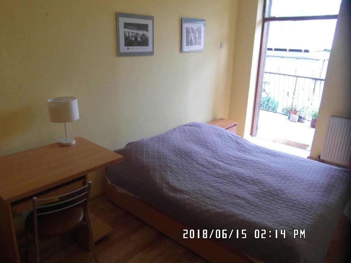 Iwona Hostel - Budget Rooms With Private Bathrooms Sopot Buitenkant foto